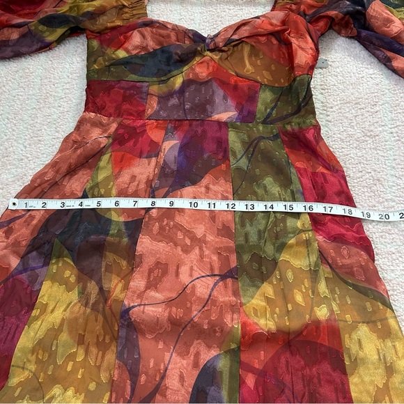 NWT HutchTwist Front Puff Sleeve Elegant Multicolor Women's Midi Dress SZ Small - Picture 14 of 16